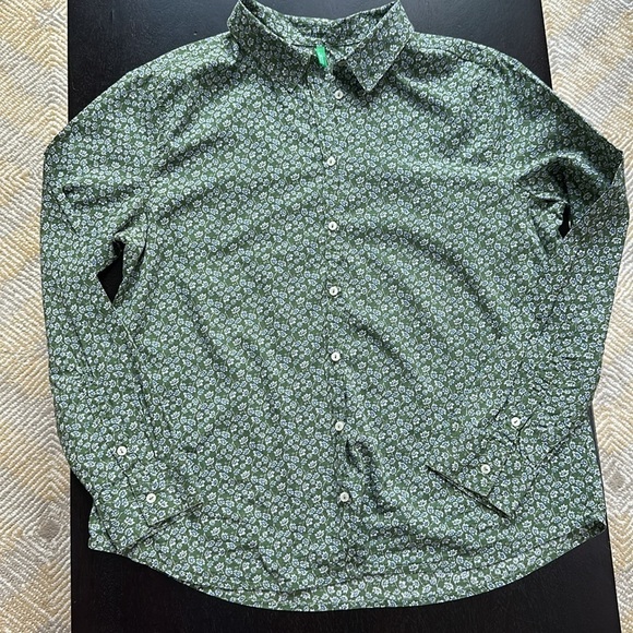 United colors of Benetton floral tiny print button down top SZ S - Picture 7 of 8